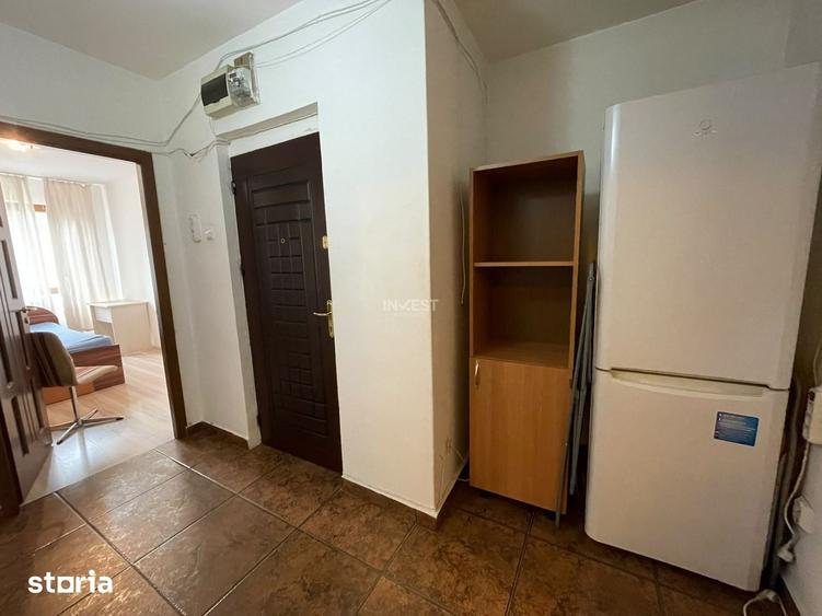 Apartament cu 3 camere decomandat în Tătărași