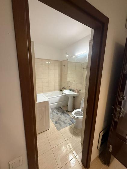 Garsonieră decomandată în Antiaeriană