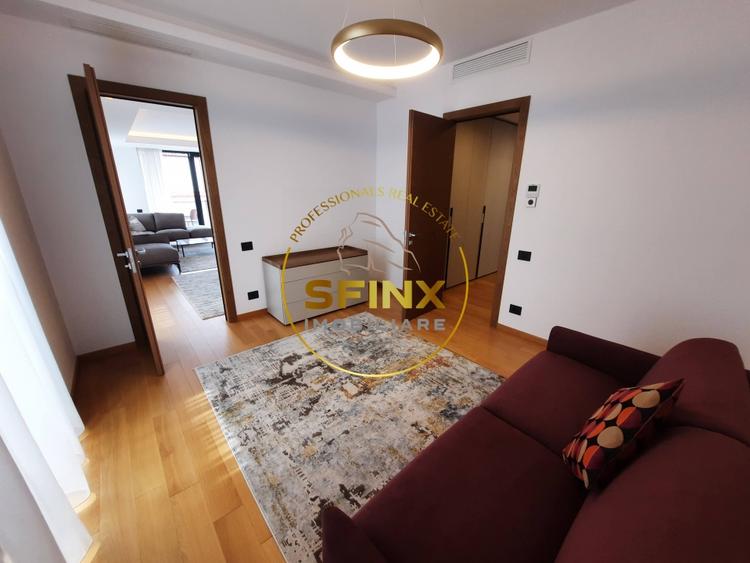 Apartament cu 4 camere decomandat, mobilat în Primăverii