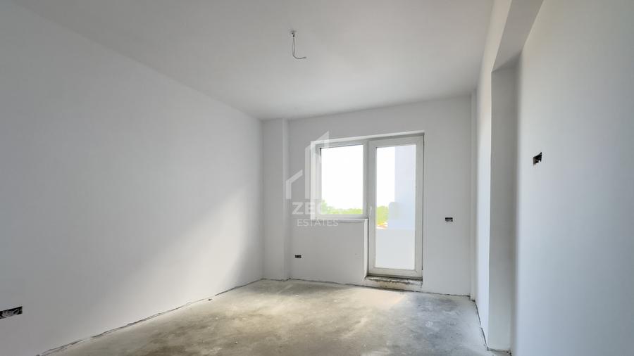 Apartament cu 3 camere decomandat în Berceni