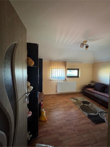 Casă cu 1 camere cu Teren 1000 Mp în Vladimirescu