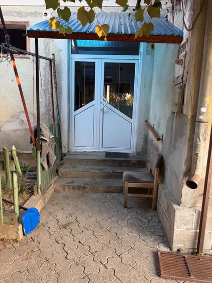 Casă cu 4 camere în Cristian