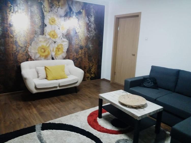 Apartament cu 2 camere semidecomandat în Ultracentral