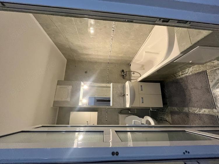 Apartament cu 2 camere decomandat, mobilat în Faleza Nord