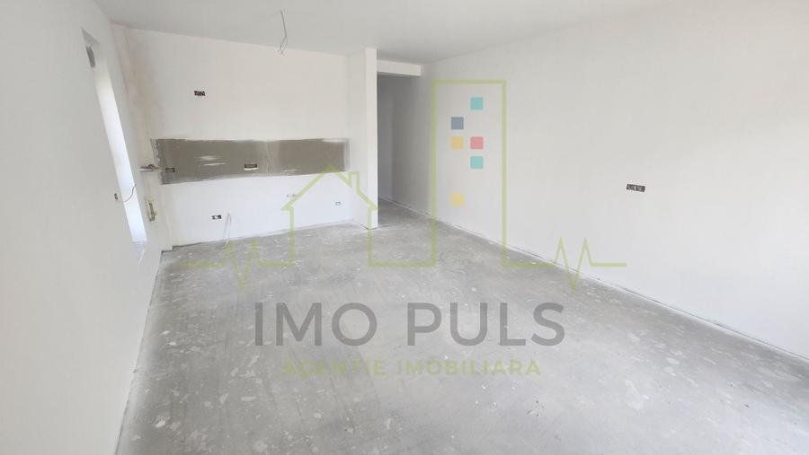 Apartament cu 3 camere decomandat în Braytim