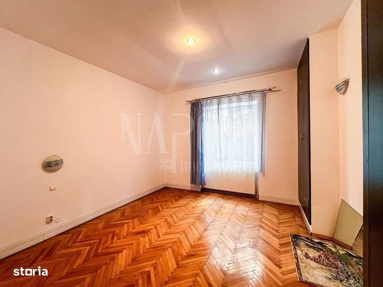 Apartament cu 3 camere decomandat în Gruia