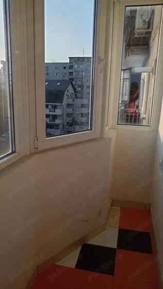 Garsonieră decomandată, mobilată în Trafic Greu