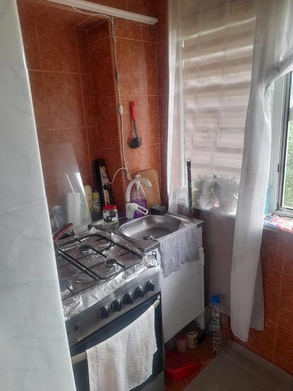 Apartament cu 2 camere decomandat în Sărari