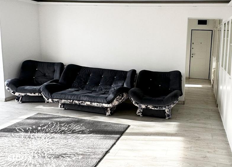 Apartament cu 3 camere semidecomandat în Drumul Taberei
