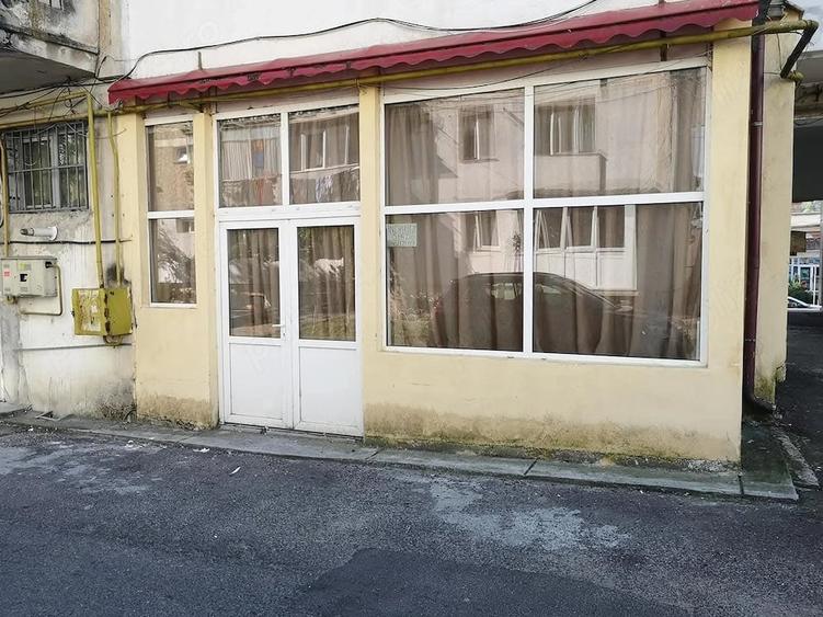 Spațiu comercial, de 40 mp, în Precista