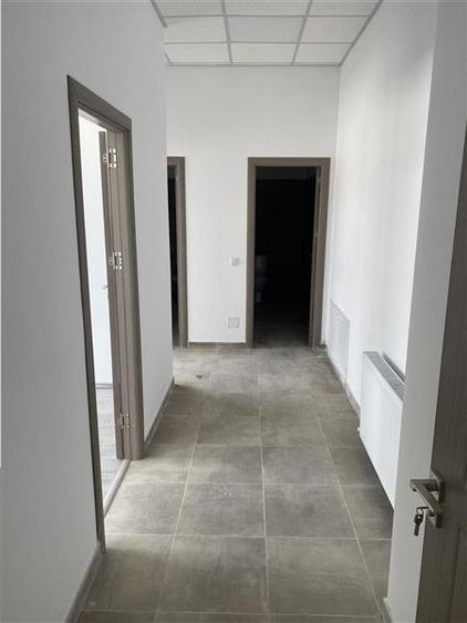 Spațiu industrial, de 4,260 mp, în Central