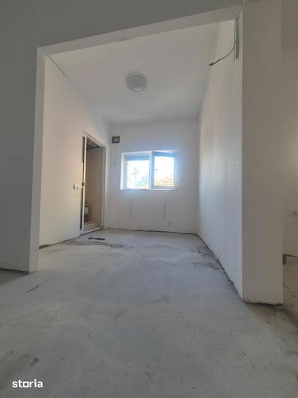 Casă cu 5 camere cu Canalizare în Tomis I