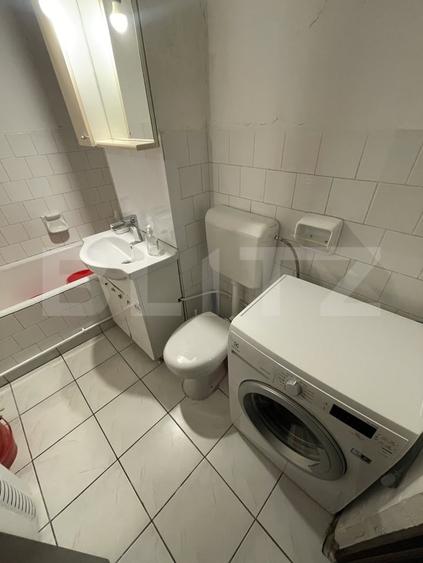 Apartament cu 2 camere, decomandat, zona George Enescu - 4