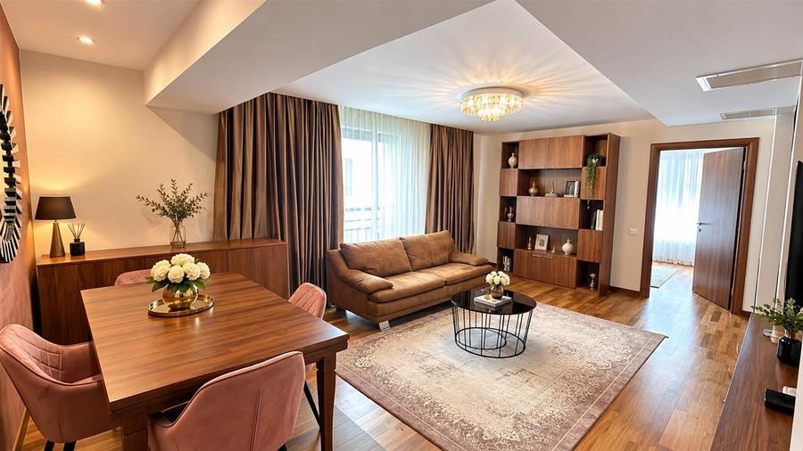 Apartament cu 3 camere decomandat în Herăstrău