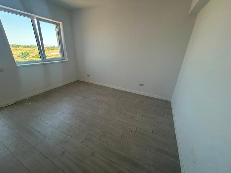 Apartament cu 2 camere decomandat în Berceni