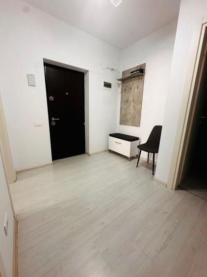 Apartament cu 2 camere decomandat în Metalurgiei