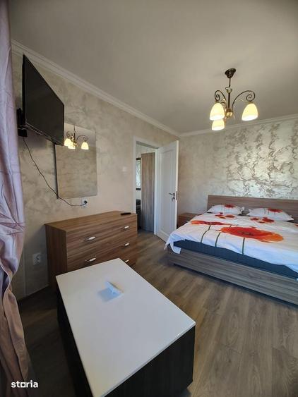 Apartament cu 3 camere în Decebal