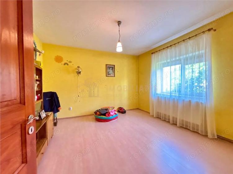 Casă cu 4 camere cu Teren 500 Mp în Ferneziu