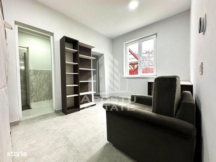 Apartament cu 3 camere, mobilat în Drăgășani