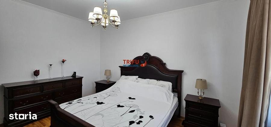 Casă cu 4 camere cu Teren 1698 Mp în Central