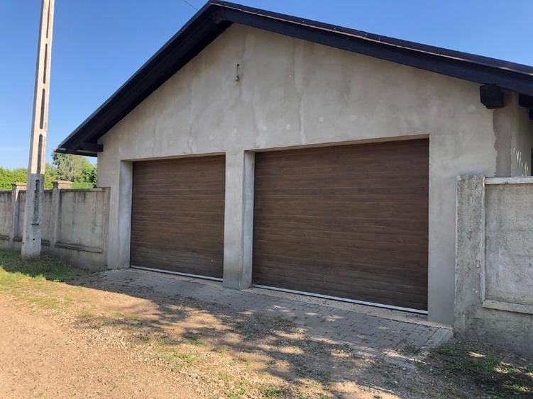 Casă individuală cu 5 camere cu Teren 1000 Mp în Șcheia