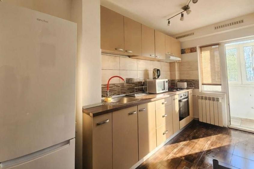 Apartament 3 camere, decomandat Doamna Ghica / Colentina - 4