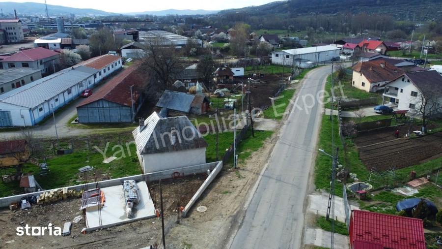 Casă cu 3 camere cu Teren 616 Mp în Curtea de Argeș