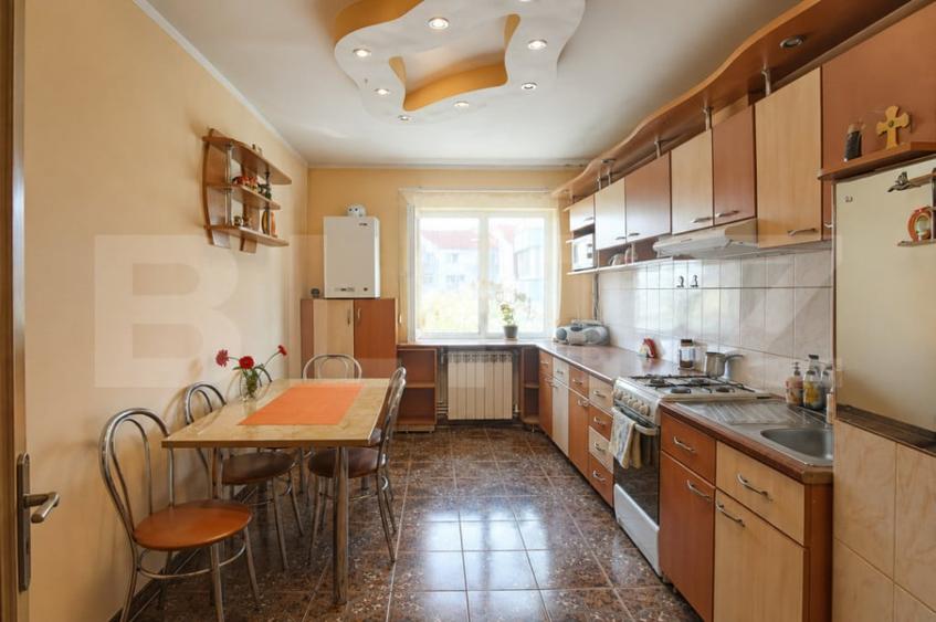 Apartament cu 2 camere semidecomandat în Central