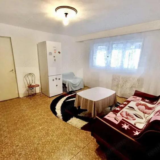 Apartament cu 2 camere decomandat în Cetate