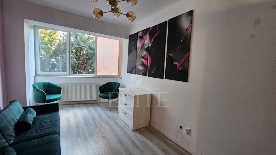 Apartament cu 3 camere decomandat în Gheorgheni
