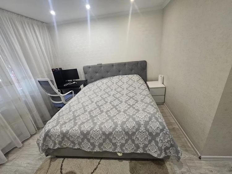 Apartament cu 3 camere decomandat, mobilat în Tătărași