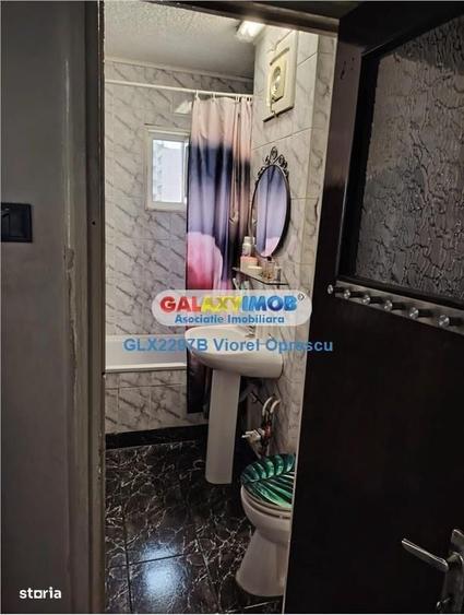 Apartament cu 3 camere decomandat în Morarilor