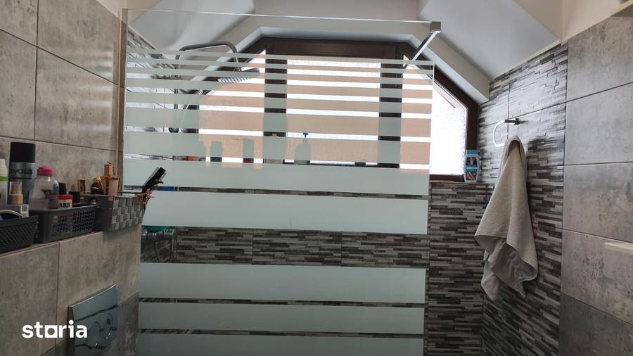Casă cu 3 camere cu Teren 569 Mp în Central