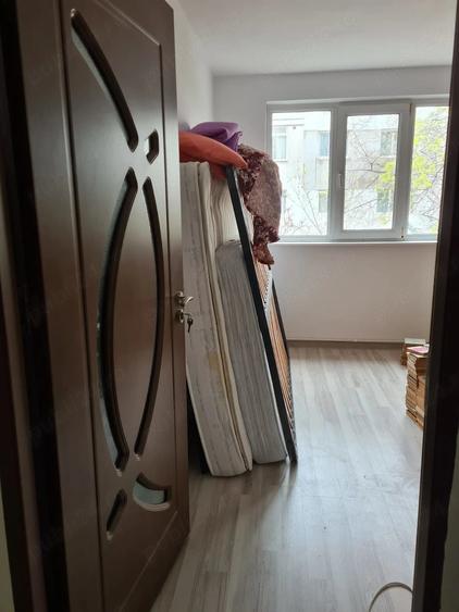 Vand apartament 4 cam in Galati - 5