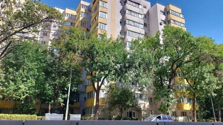 Garsonieră decomandată, mobilată în Tei