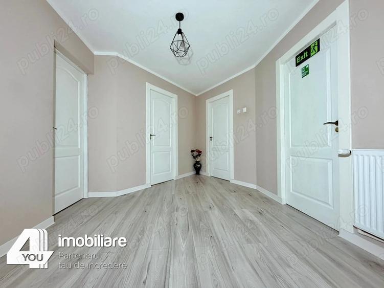 Casă cu Teren 1422 Mp în Cicir