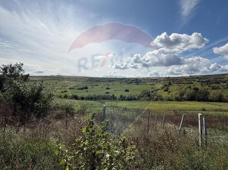 Teren Construcții intravilan de 425 mp, în Iris
