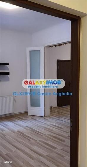 Apartament cu 3 camere în Universitate