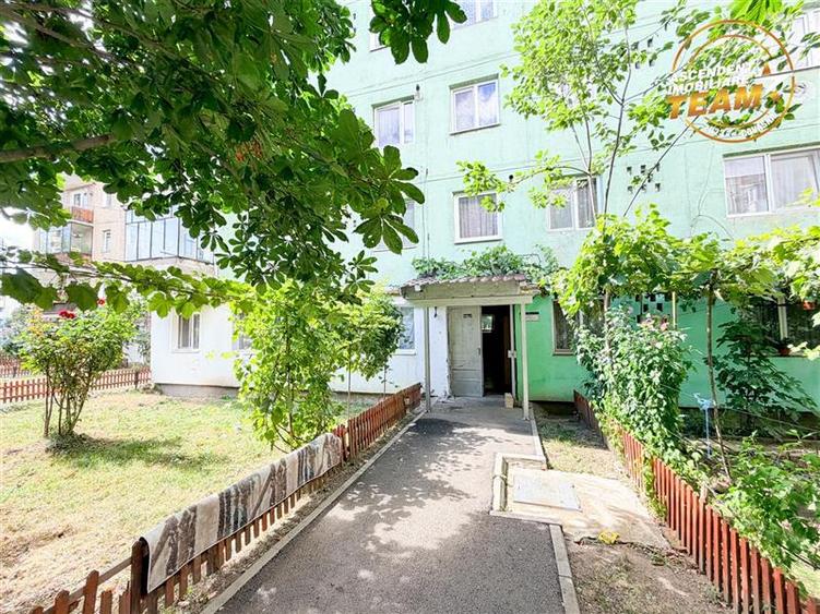Apartament cu 2 camere semidecomandat, mobilat în Ciucului