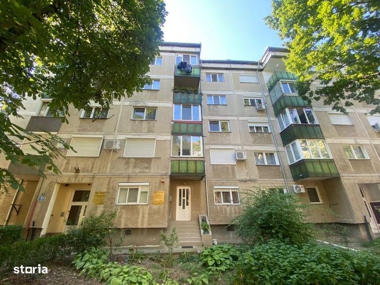 Spațiu comercial, de 43 mp, în Decebal