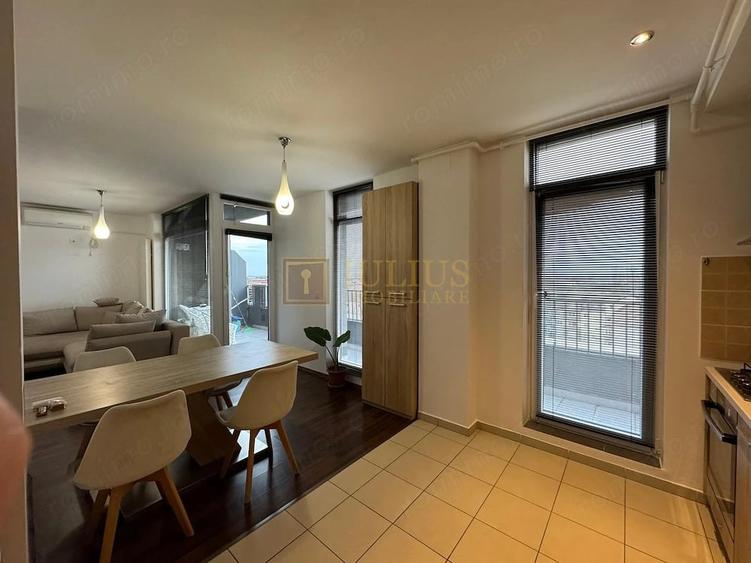 Apartament cu 2 camere decomandat în Soarelui
