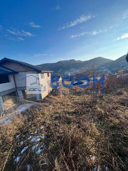Teren Construcții intravilan de 1025 mp, în Vlădești