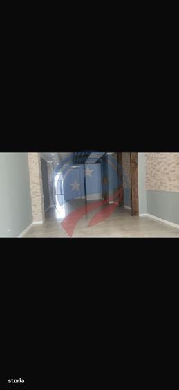 Spatiu comercial ultracentral/ de vanzare/ de inchiriat/ Craiova - 8