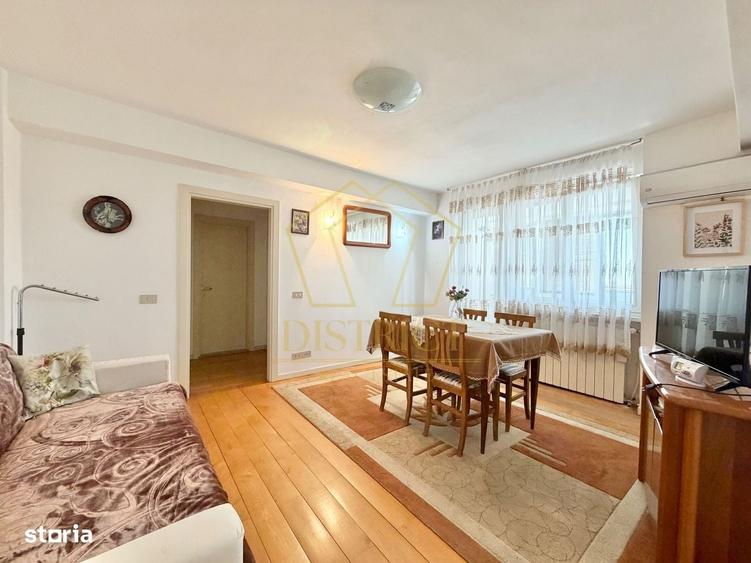 Apartament cu 2 camere în P-ța Victoriei