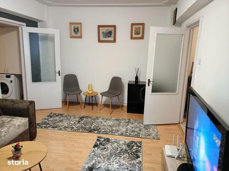 Apartament cu 2 camere decomandat în Exterior Vest
