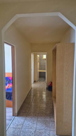 Apartament cu 2 camere decomandat în Cantemir