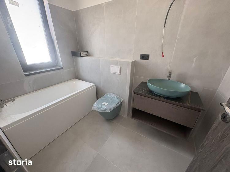 Casă cu 3 camere cu Teren 150 Mp în Central