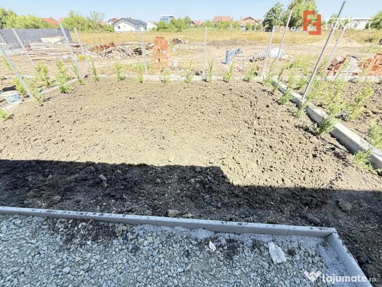 Casă cu 3 camere cu Teren 180 Mp în Săcălaz