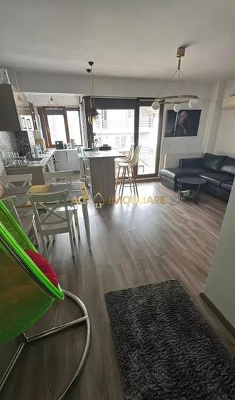 Apartament cu 2 camere semidecomandat, mobilat în Băneasa