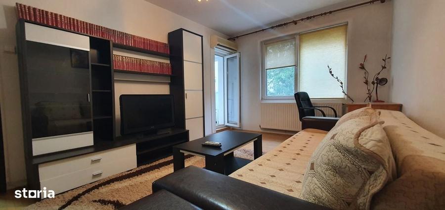Apartament cu 2 camere decomandat în Sebastian